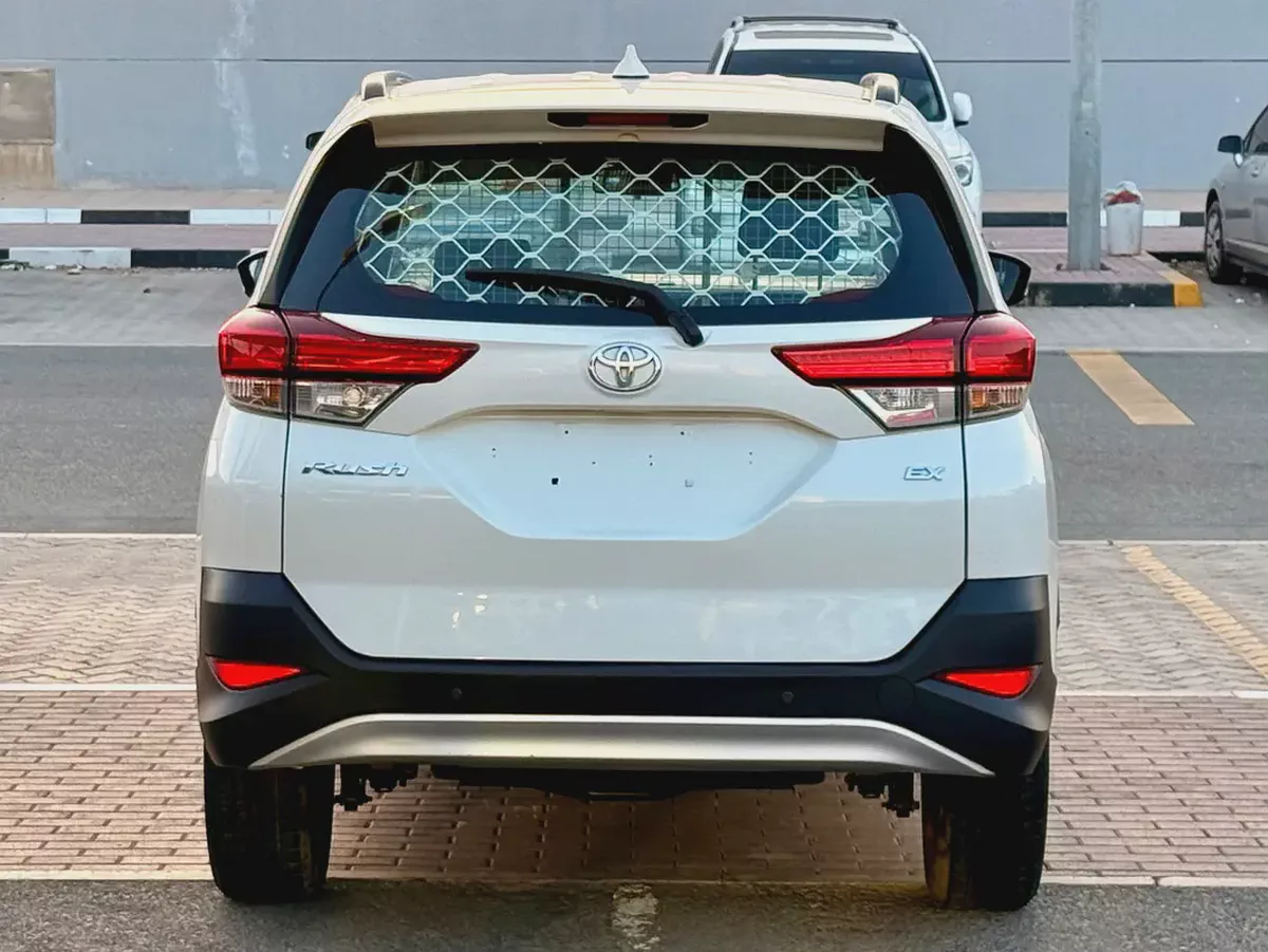 Toyota Rush GX 2022 GCC Specs-5-5
