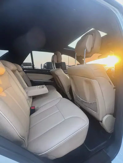 مرسيدس ML350 مواصفات خليجية 2011 بحالة جيدة-11