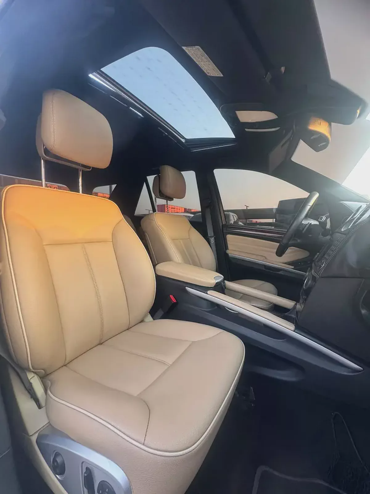 مرسيدس ML350 مواصفات خليجية 2011 بحالة جيدة-10-10