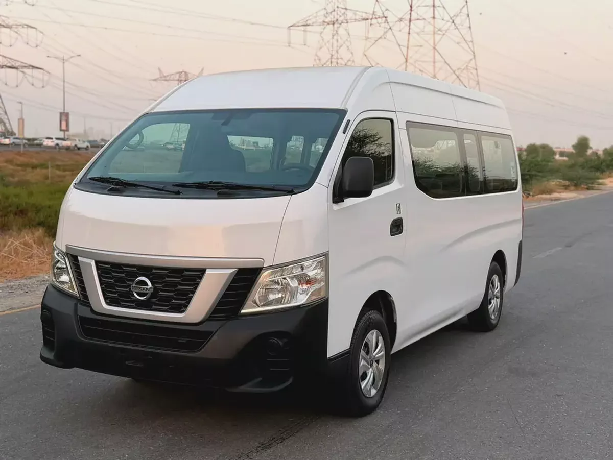 Nissan urvan 2019 very good condition-1-1