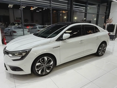 Renault Megane LE Plus 2019 GCC Specs Full service history-1