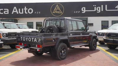 Toyota Land Cruiser Pick Up  4.0L V6 Double Cabin A/T-15