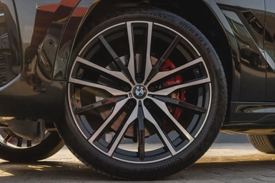 BMW X6 40 2023-15