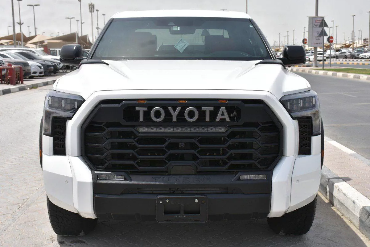 TUNDRA TRD PRO HYBRID 4WD 2024 | WHITE-13-13
