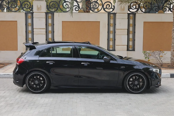 A35 AMG - GCC SPECS - UNDER WARRANTY - FULL SERVICE HISTORY - ACCIDENT FREE - EXCELENT CONDITION -