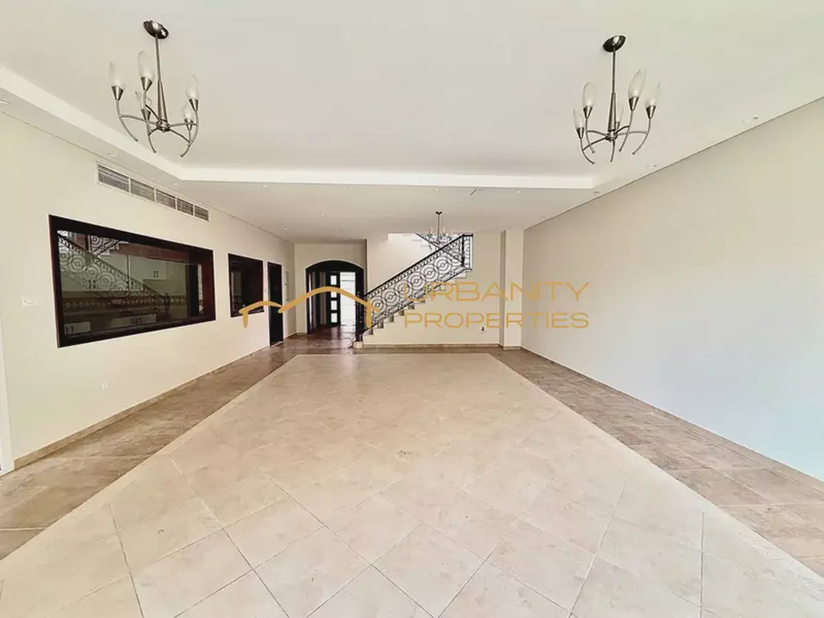 Spacious || 5 Bedroom Villa || Back Yard || Al Garhoud ||-2-2