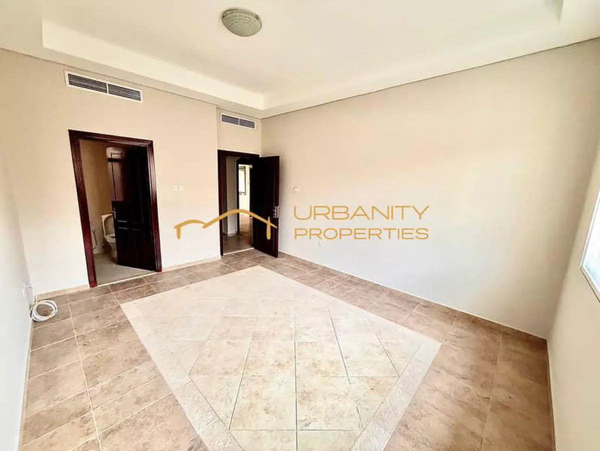 Spacious || 5 Bedroom Villa || Back Yard || Al Garhoud ||-8-8
