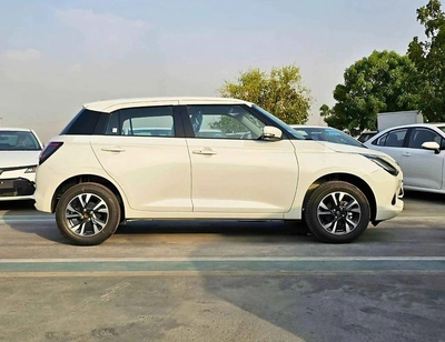 Suzuki Swift GLX / 1.2L PETROL A/T / PUSH START / REAR PARKING SENSOR / REAR CAMERA (CODE # GLX)-3