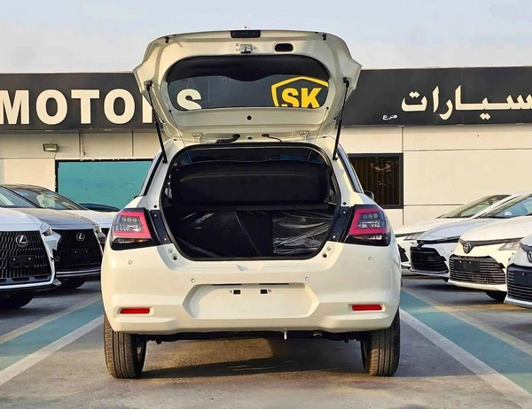 Suzuki Swift GLX / 1.2L PETROL A/T / PUSH START / REAR PARKING SENSOR / REAR CAMERA (CODE # GLX)