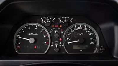 Toyota Land Cruiser 70 LC 78 HARDTOP 4.0L MT-18
