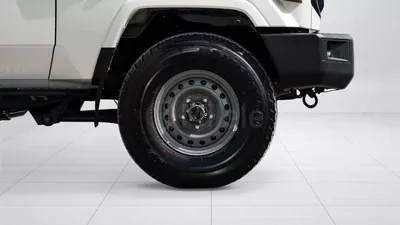 Toyota Land Cruiser 70 LC 78 HARDTOP 4.0L MT-5