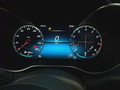 Mercedes C200 model 2021 gcc مرسيدس سي ٢٠٠ موديل ٢٠٢١ خليجي-17