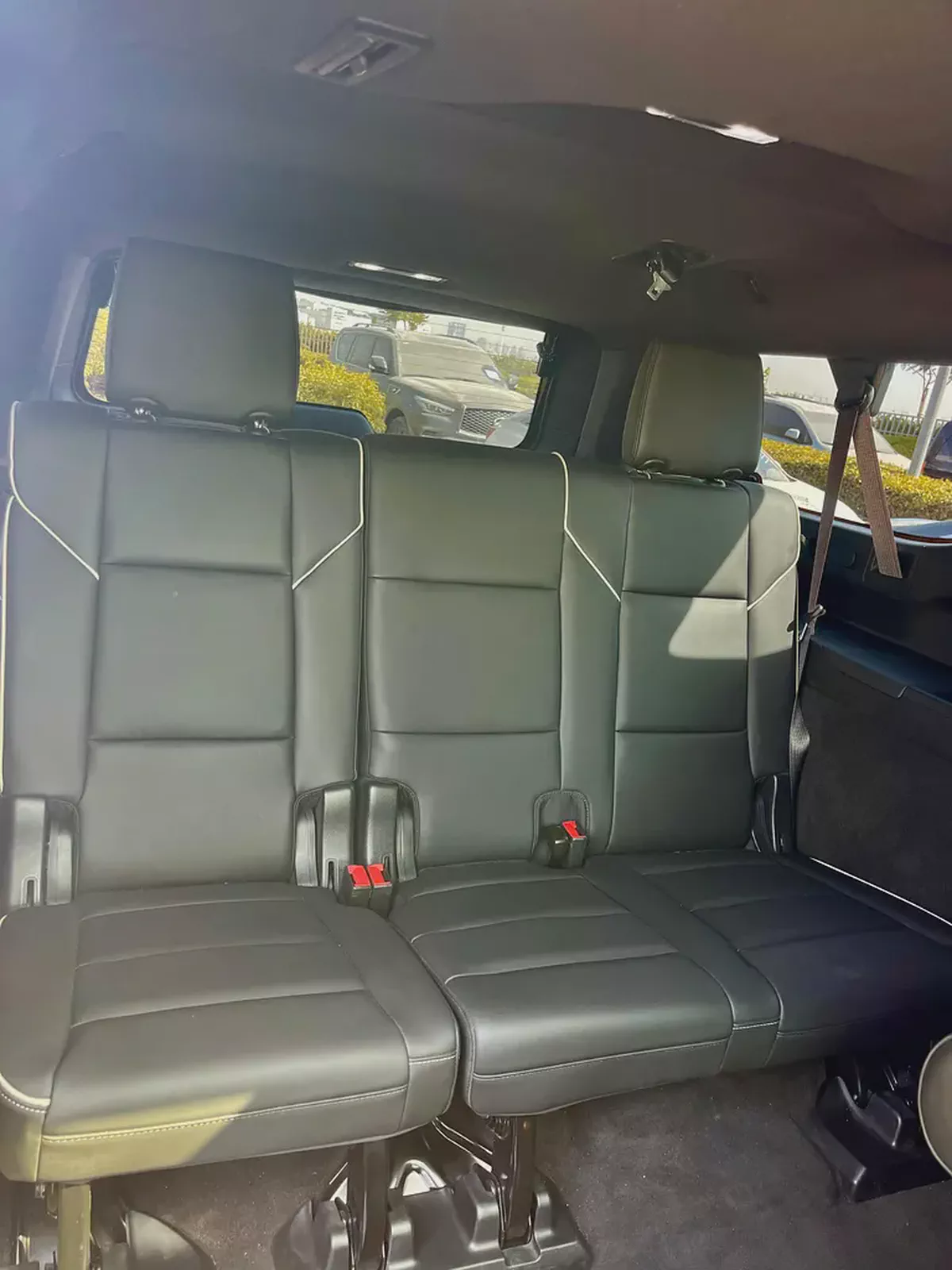 2023 Cadillac Escalade ESV Premium Luxury | GCC Specs | Low Mileage-17-17