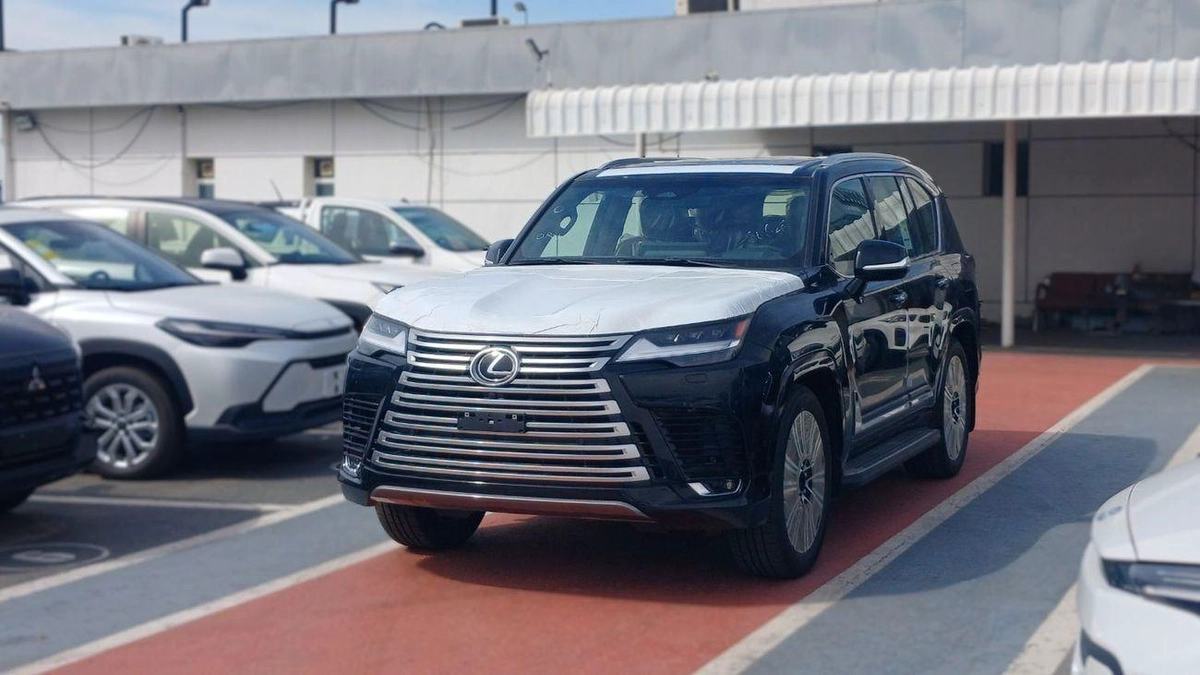 Lexus LX700h SIGNATURE 3.5L Hybrid Signature 2025YM-1-0