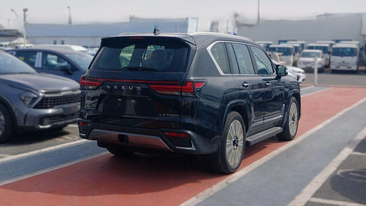 Lexus LX700h SIGNATURE 3.5L Hybrid Signature 2025YM-3-0