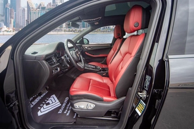 Porsche Macan STD | GCC | full service history-4