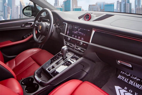 Porsche Macan STD | GCC | full service history