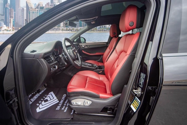 Porsche Macan STD | GCC | full service history
