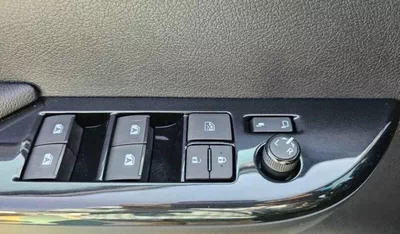 Toyota Hilux ADVENTURE Toyota Hilux DC Adventure 4.0L Petrol 2025-16