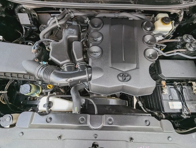 TOYOTA PRADO 2015 FULL OPTION GCC V6 4.0L IN EXCELLENT CONDITION-11