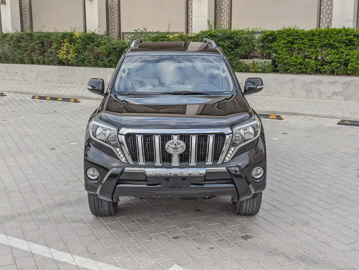 TOYOTA PRADO 2015 FULL OPTION GCC V6 4.0L IN EXCELLENT CONDITION-19-19