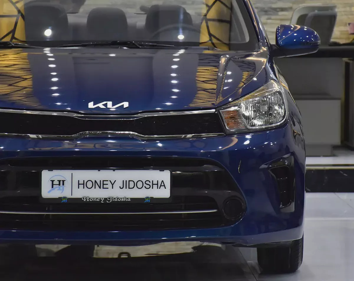 AED 545 EMi at 0% DP | KIA Pegas ( 2022 Model ) in Blue Color GCC Specs-3-3