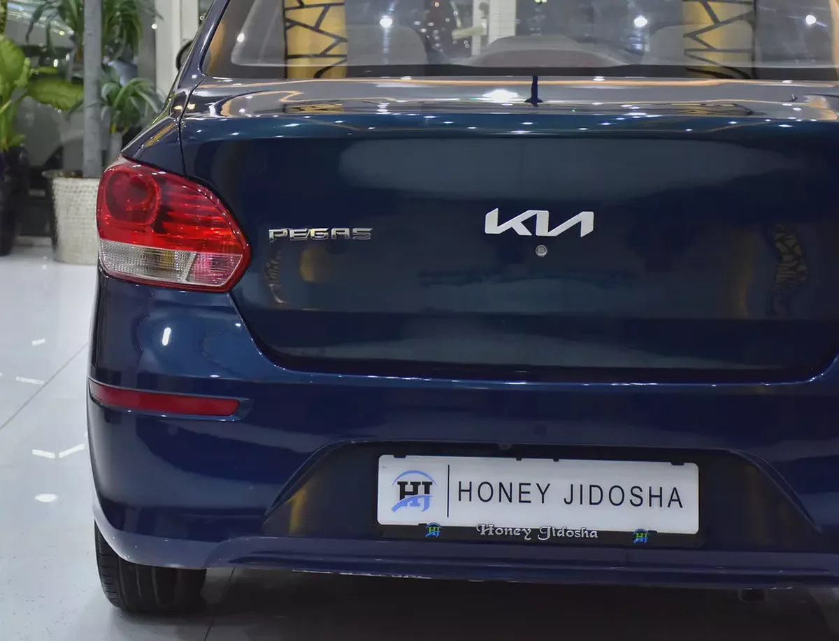 AED 545 EMi at 0% DP | KIA Pegas ( 2022 Model ) in Blue Color GCC Specs-7-7