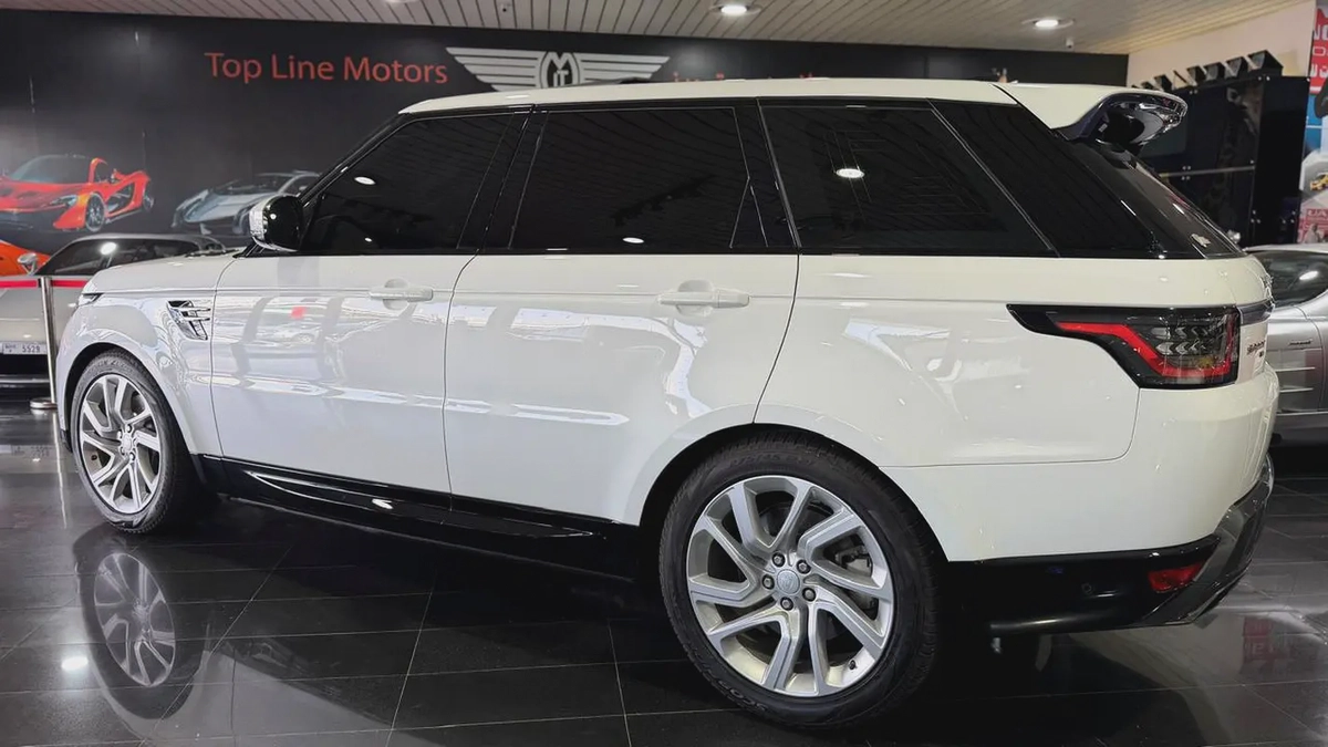 Land Rover Range Rover Sport HSE 2020 GCC Specs,Fully Loaded,Mint Condition-7-7