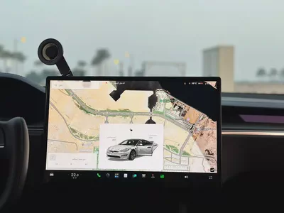 تسلا موديل S بلايد 2023 | خليجي GCC | 1,020 حصان | 3 محركات كهربائية Tri-Motor | دفع رباعي AWD | تسا-14