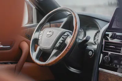nissan armada platinum 2021-8