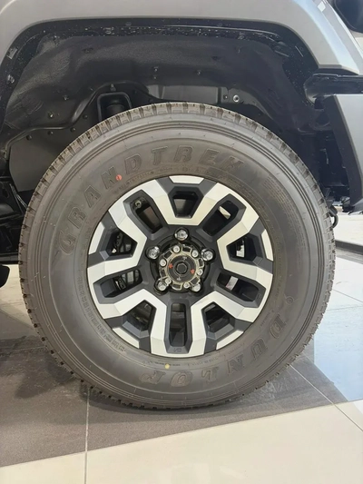 2026 Toyota Land Cruiser 79 LX - GCC Specs - Brand New-4