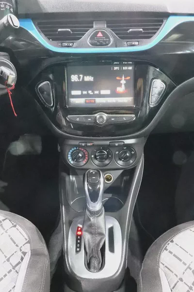 1.4L Corsa Hatchback . GCC Specs . Excellent Condition-11