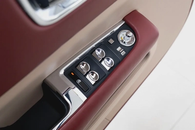 2019 ROLLS ROYCE WRAITH. GCC. BESPOKE AUDIO. 4 BUTTONS. STARLIGHT.-11