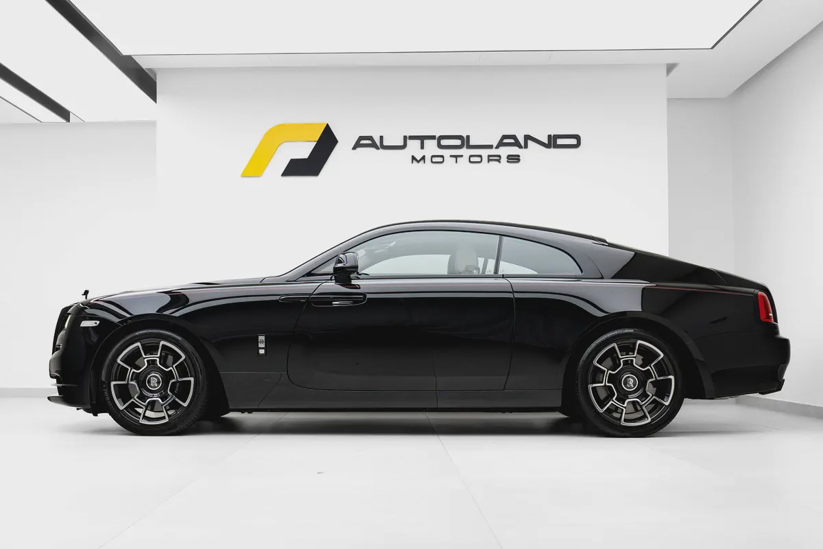 2019 ROLLS ROYCE WRAITH. GCC. BESPOKE AUDIO. 4 BUTTONS. STARLIGHT.-2-2