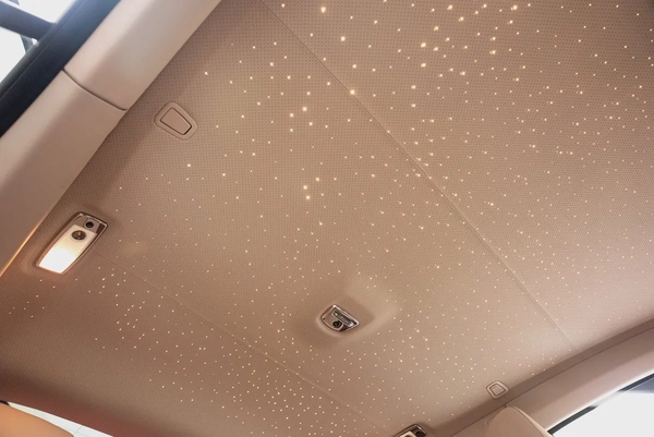 2019 ROLLS ROYCE WRAITH. GCC. BESPOKE AUDIO. 4 BUTTONS. STARLIGHT.