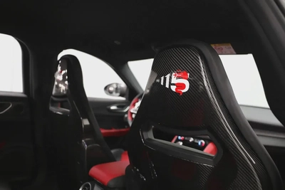Alfa Romeo Giulia Quadrifoglio-14