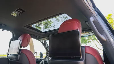 Lexus LX 600 Premium 2026 GCC Specs - Like New!-19