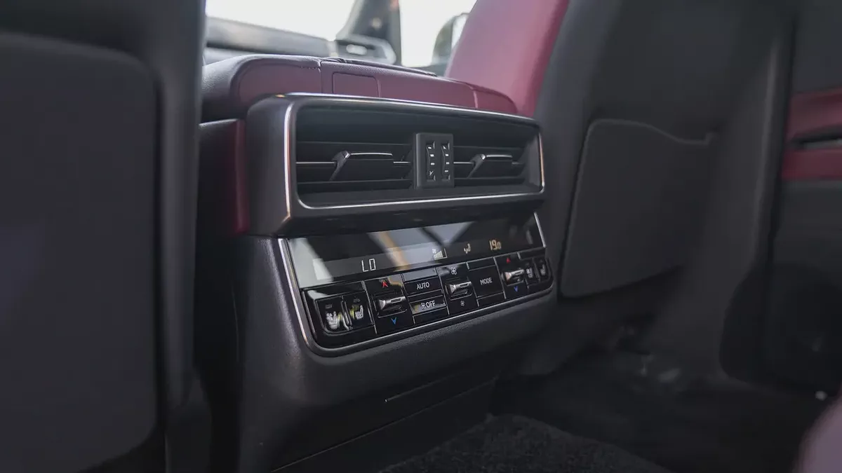 Lexus LX 600 Premium 2026 GCC Specs - Like New!-16-16