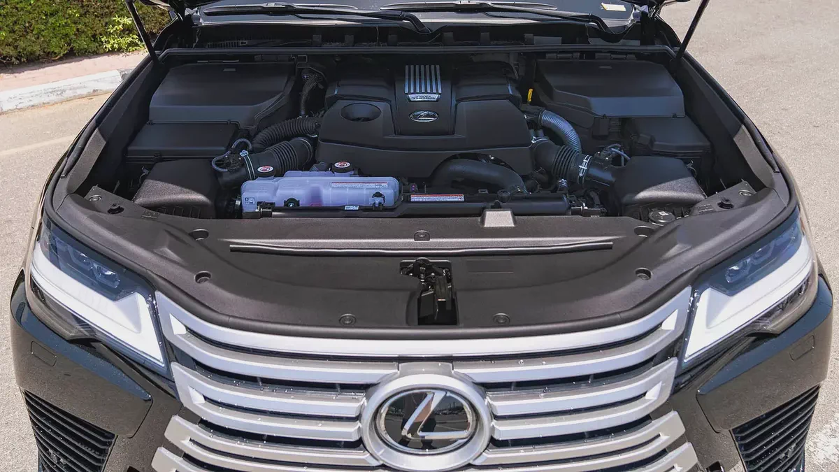 Lexus LX 600 Premium 2026 GCC Specs - Like New!-1-1