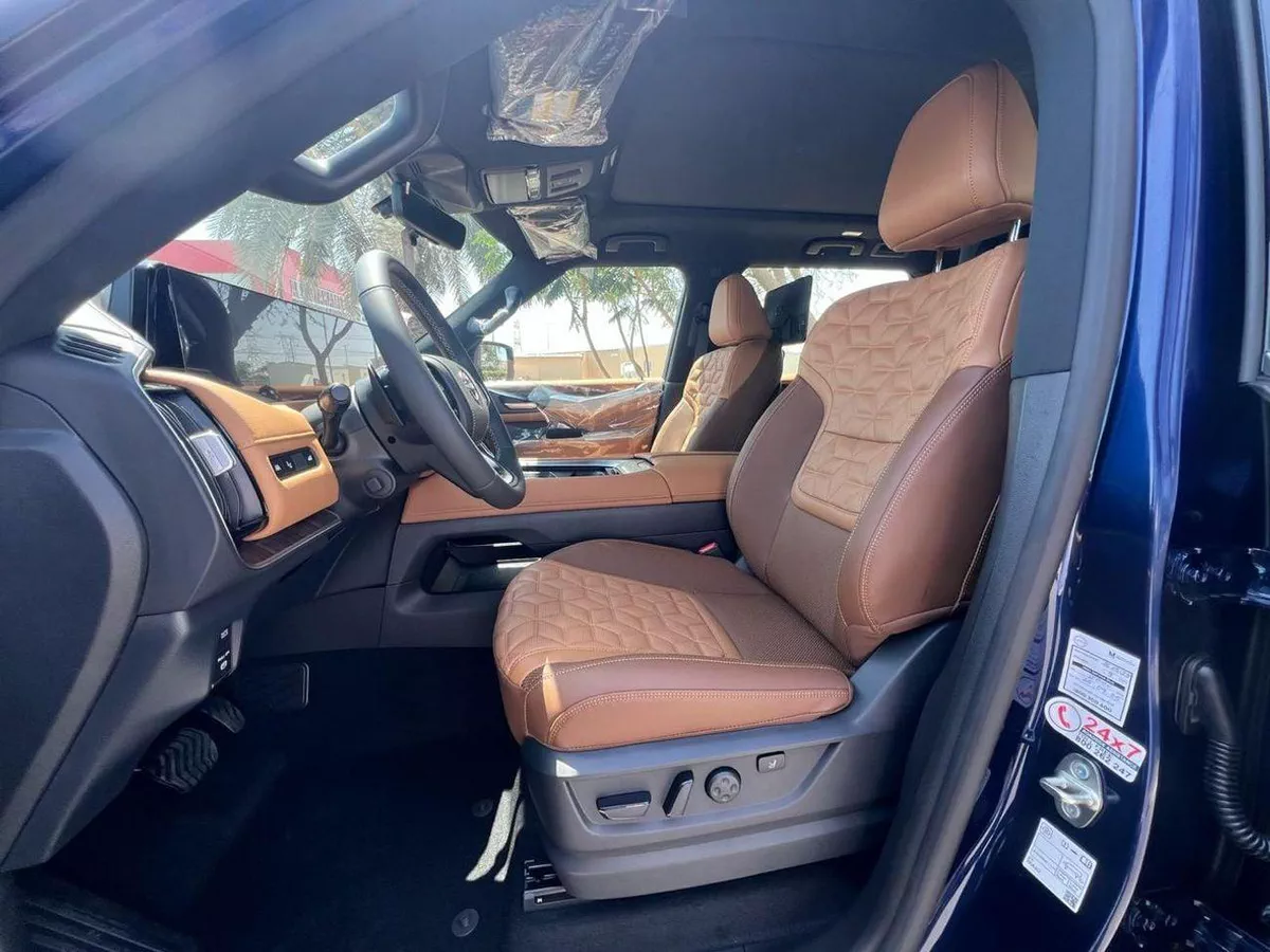 Nissan Patrol LE PLATINUM CITY-6-0