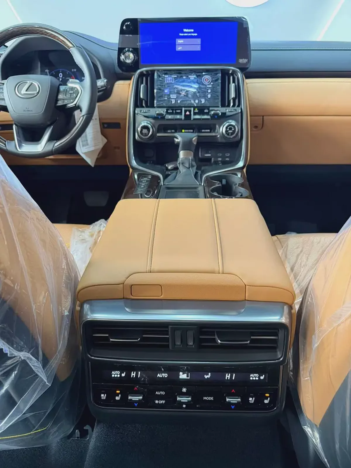 2026 - Lexus LX 600 - BRAND NEW! - GCC for 550,000.00 AED-12-12