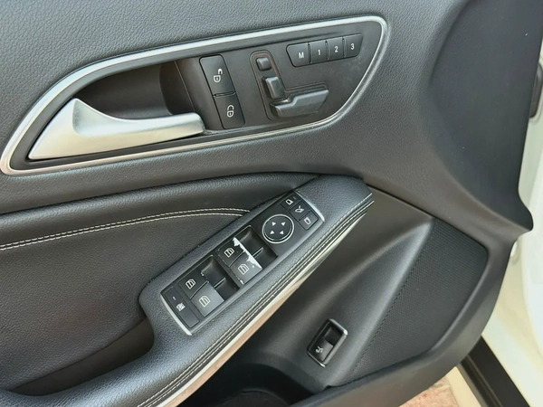 Mercedes GLA 200 - 2017, Korean specs, full option, in excellent condition,