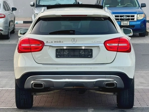 Mercedes GLA 200 - 2017, Korean specs, full option, in excellent condition,