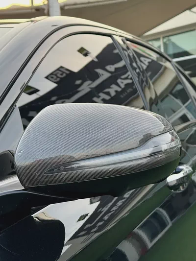 Mercedes E63 s AMG Gcc specs the highest option NO1-11