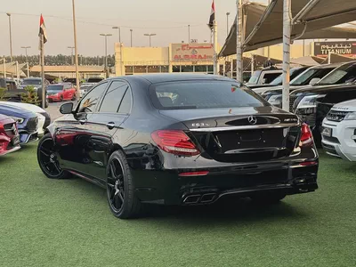 Mercedes E63 s AMG Gcc specs the highest option NO1-4