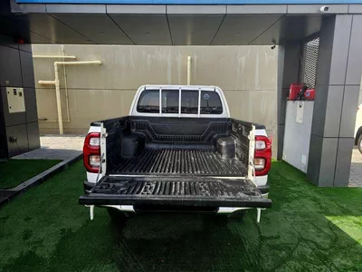 Toyota Hilux GLX SR5 PATROL/ AUTOMATIC/ AUTO WINDOWS/ WIDE BODY/ LOW MILEAGE-4