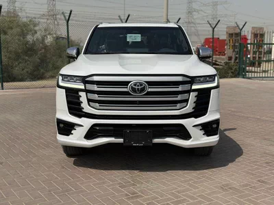 Toyota Land Cruiser VXR TOYOTA LANDCRUISER LC300 VXR INSIDE BURGUNDY 2026 AL FUTTAIM SPECS-0