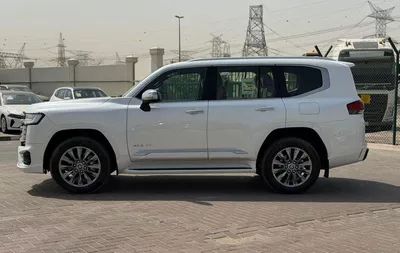 Toyota Land Cruiser VXR TOYOTA LANDCRUISER LC300 VXR INSIDE BURGUNDY 2026 AL FUTTAIM SPECS-1