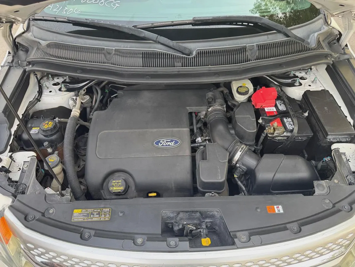 FORD EXPLORER | XLT | 2012 | 7 SEATS | CLEAN CAR FRESH JAPAN IMPORT