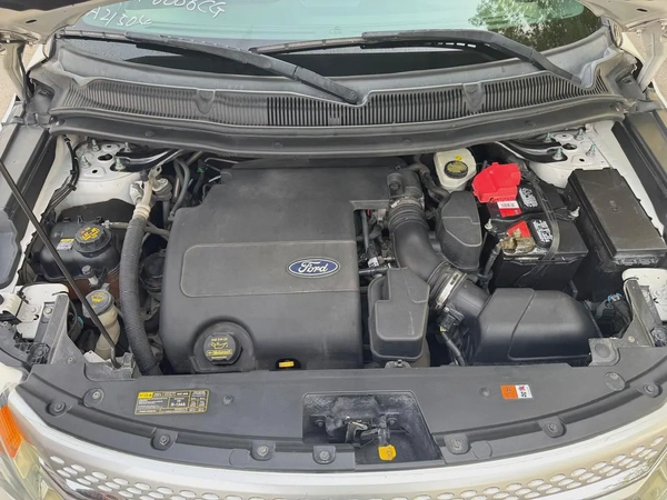 FORD EXPLORER | XLT | 2012 | 7 SEATS | CLEAN CAR FRESH JAPAN IMPORT